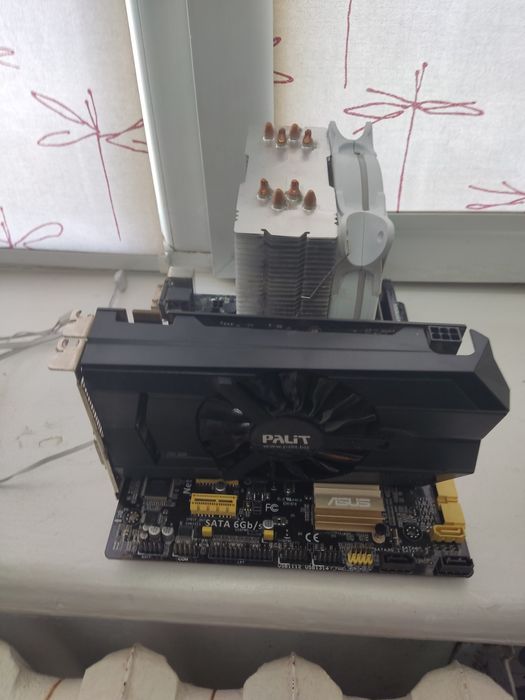 Продам материнку с процоп cor i7