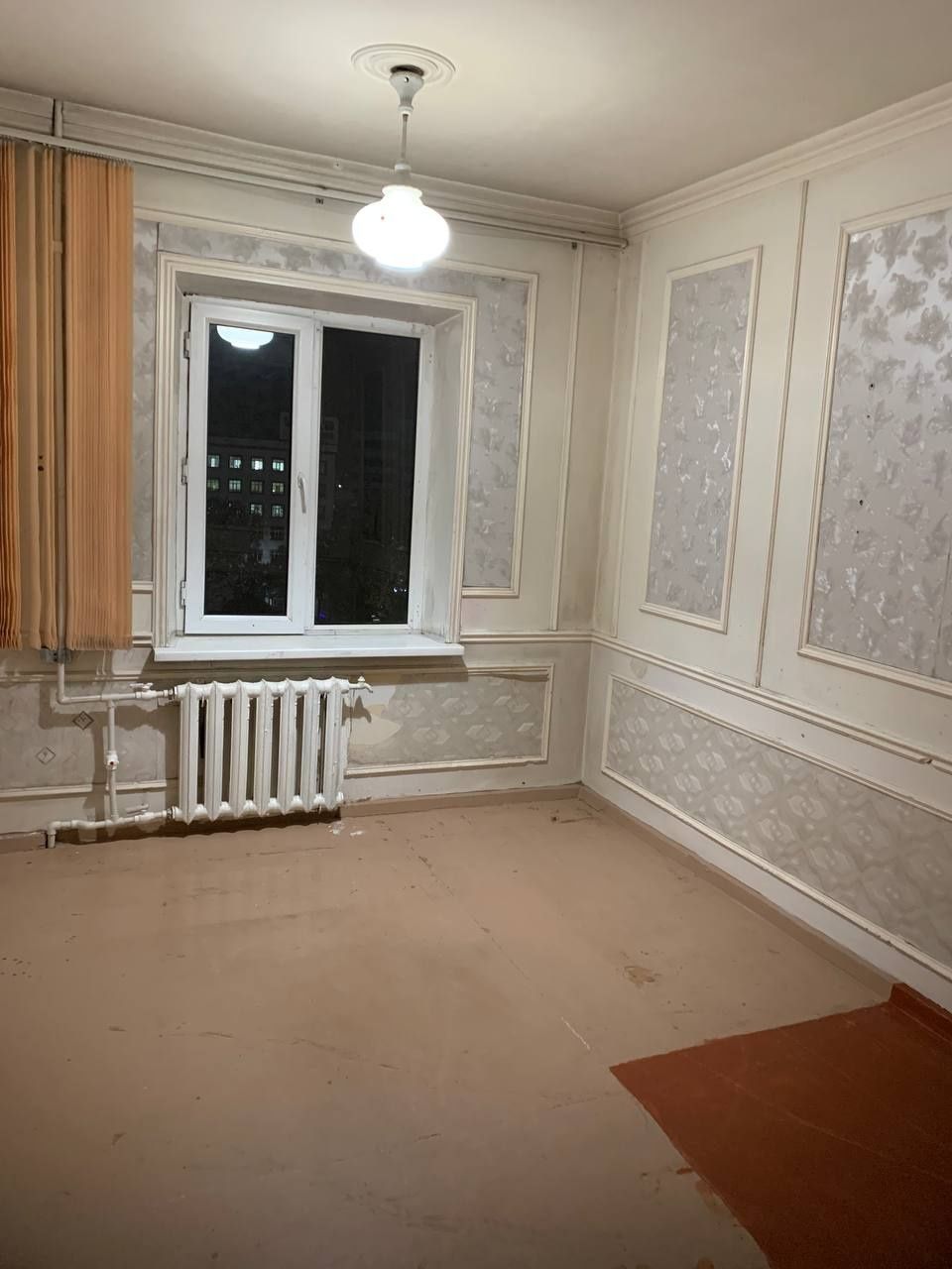 4-х комнатная квартира(без ремонт)
