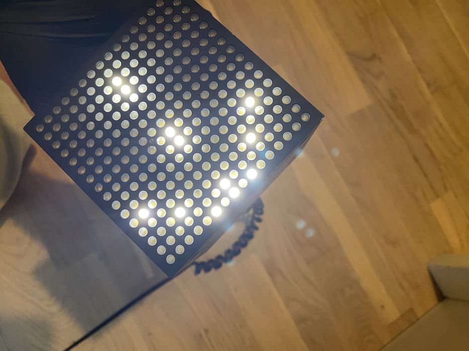 Party Light IKEA – aproape nou, multiple moduri de iluminare