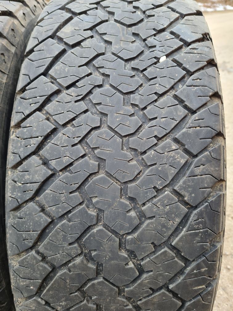 2 бр. гуми 255/60/18 Gripmax DOT 4819 5-6 mm