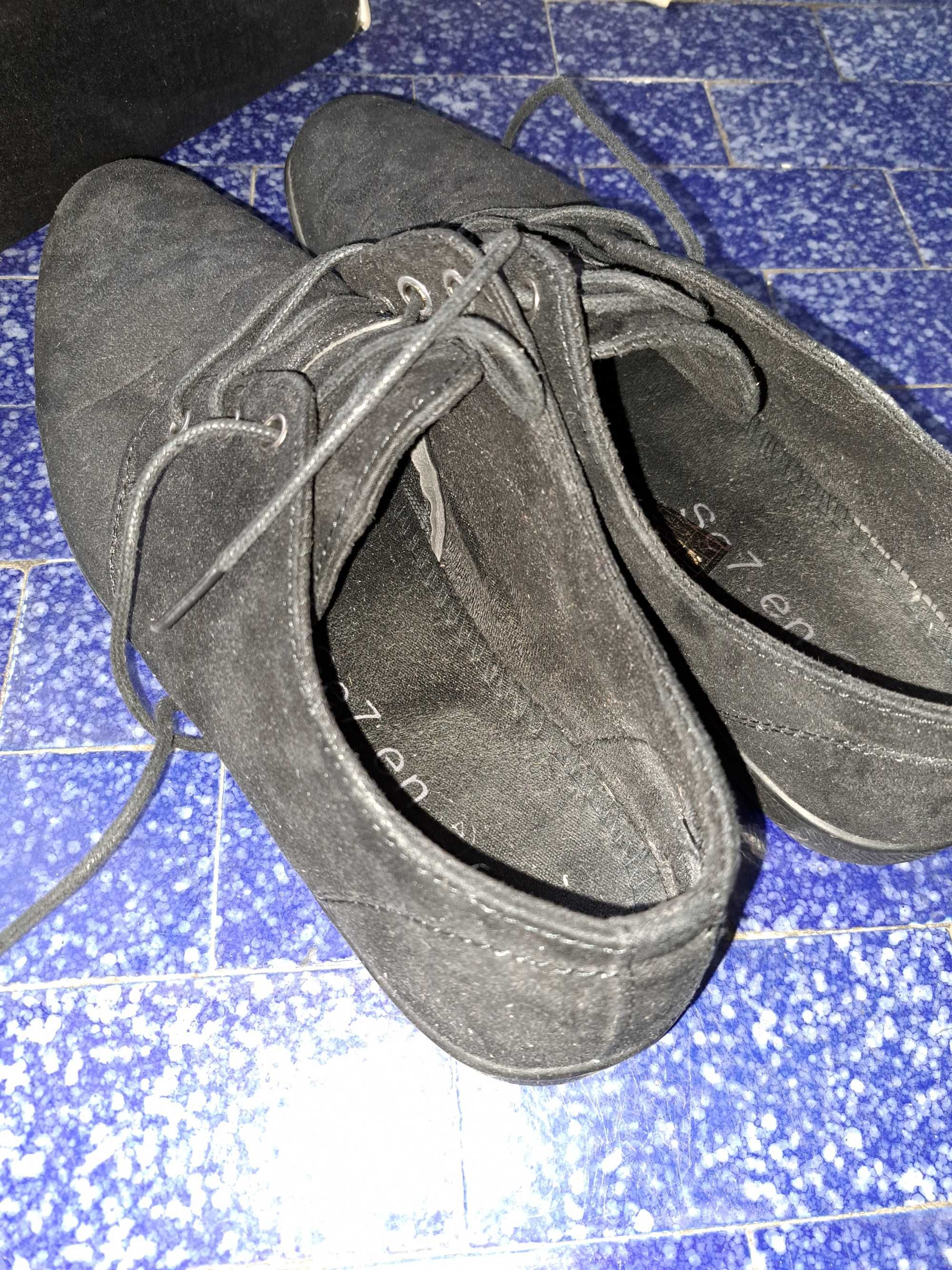 Pantofi party numar 43  prod seven negri catifea moale piele intoarsa