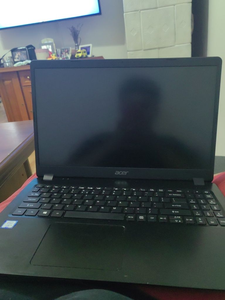 Vând sau schimb cu telefon sau PC urgent!!