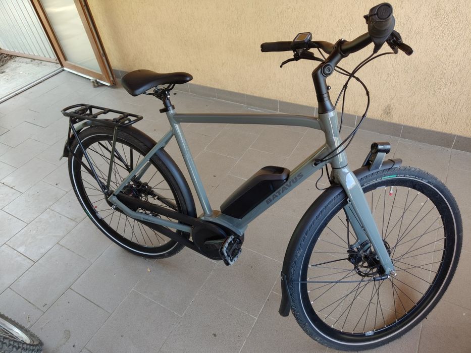 Vind bicicleta electrica olandeza batavus noua