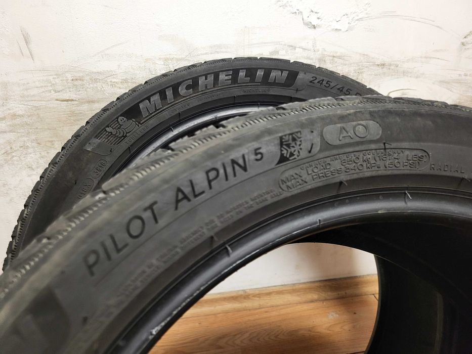 245/45/19 Continental / Michelin зимни гуми