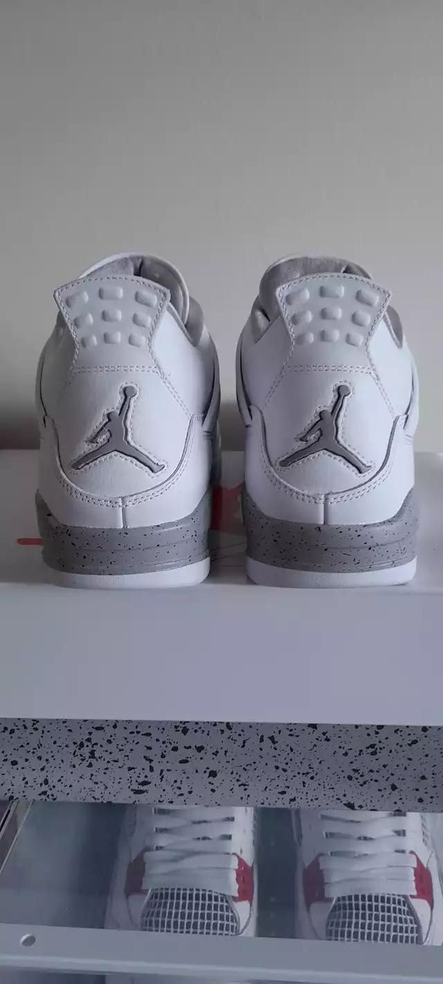 Jordan 4 White Oreo marime 43 europa