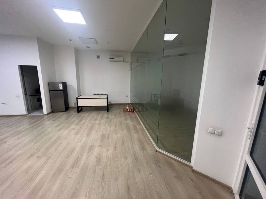 Офис 100м2 на Айбеке