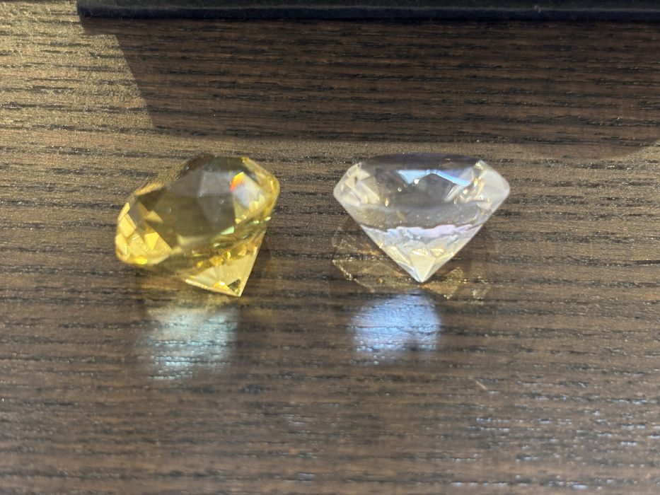 Декоративни камъни диаманти