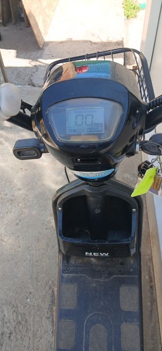 Moped de vînzare