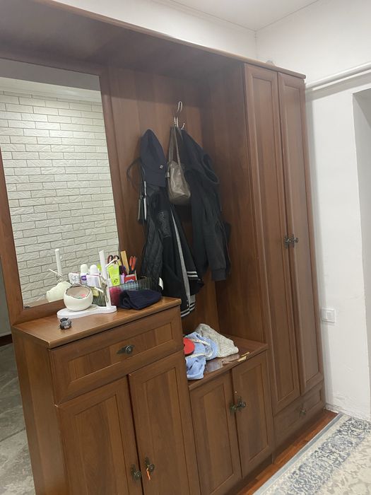 Продам срочно прихожая