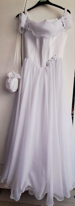 Vând rochie de mireasă