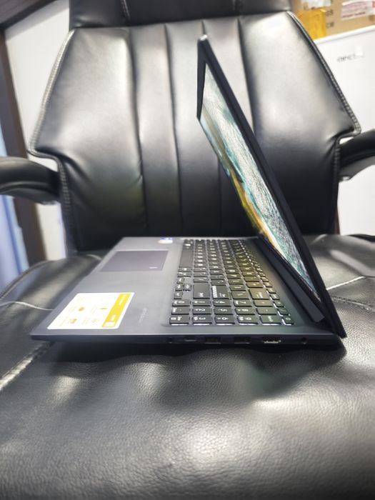 Laptop Asus Vivobook 15 = i7 12700H/16 Gb Ram/512 Gb SSD