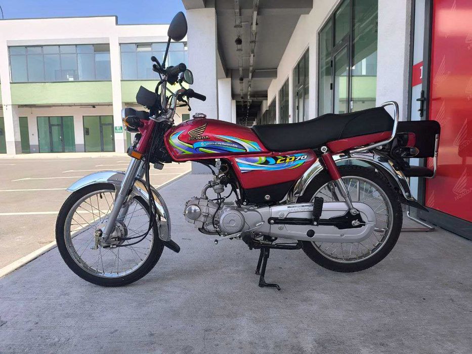 HONDA. CD 70.  Yangi. 70 kub.