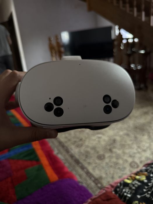 Продам vr очки Meta Quest 3s
