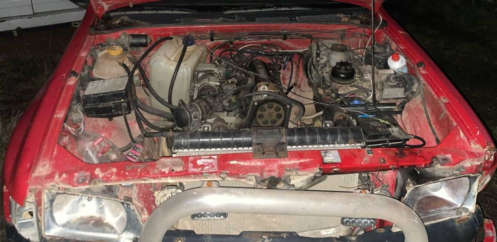 Vand/Dezmembrez Opel Frontera  2.0  benzina pentru camp