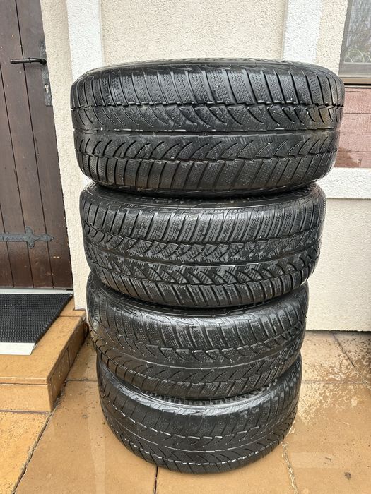 Vând set 4 jante originale Mercedes ML+anvelope iarna M+S 255/55R/18