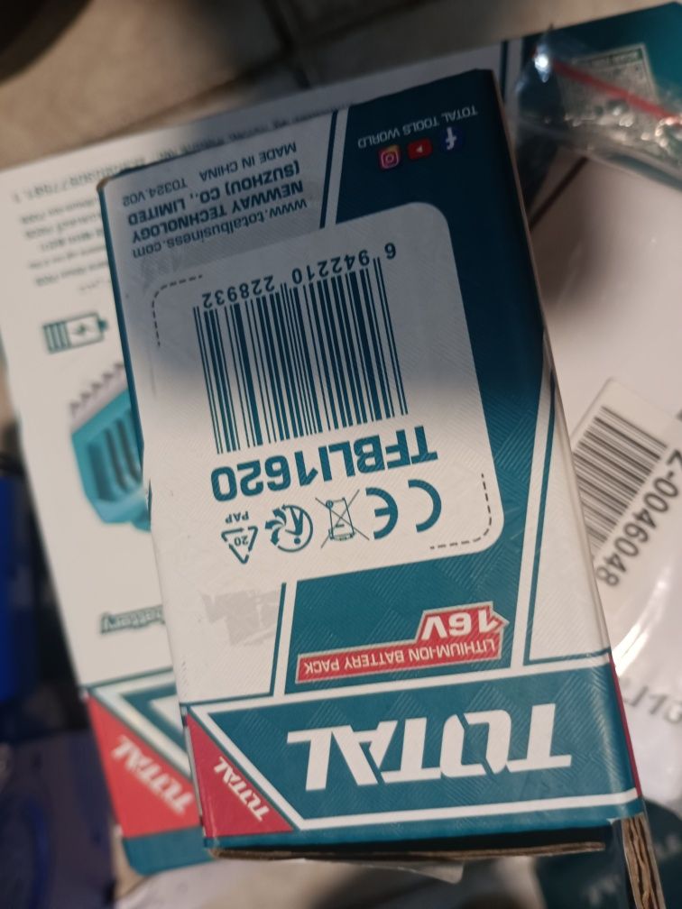 Акумулаторна батерия TOTAL INDUSTRIAL, 16 V, 2.0 Ah