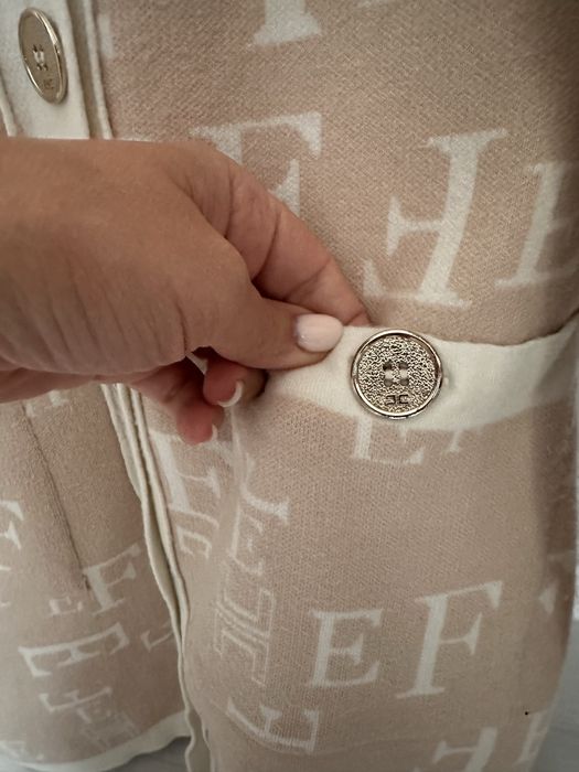 Рокля Elisabetta Franchi