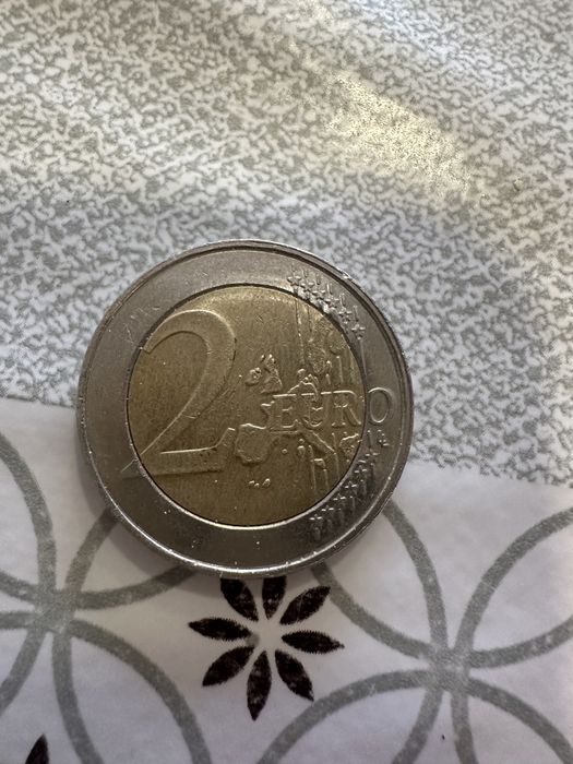 Продавам 2 евро