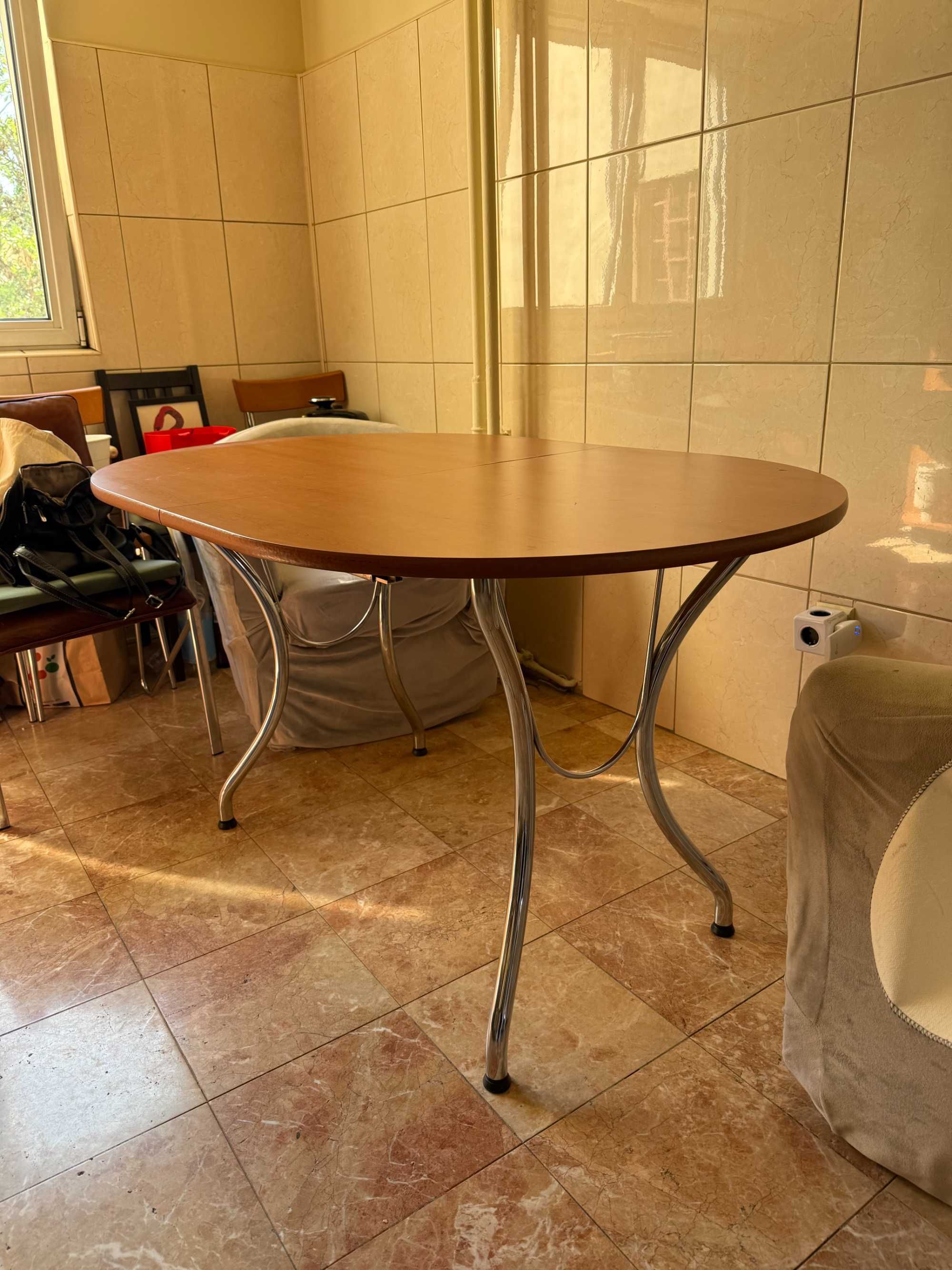 Masa lemn de bucatarie dining ovala 135 cm lungime