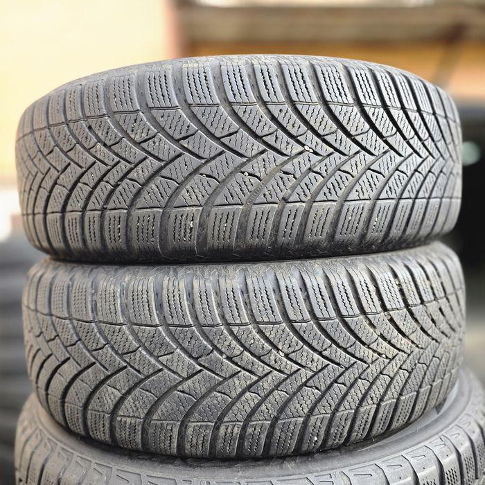 2x 215/65/16 M+S SEMPERIT 2023 Stare excelentă