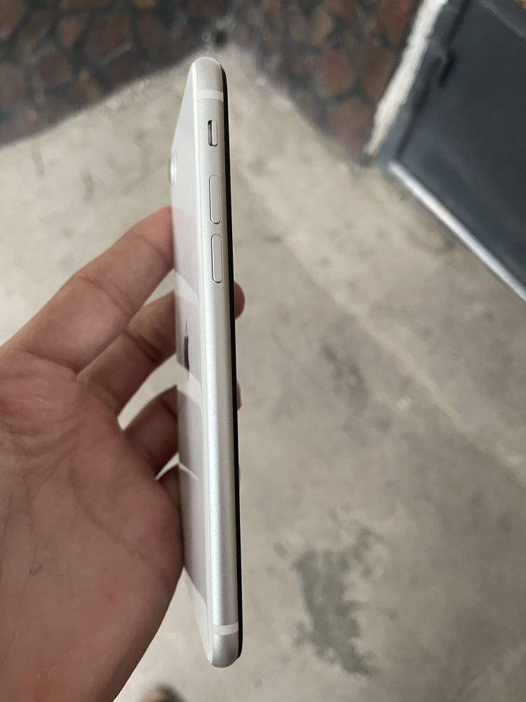 iPhone se srochna