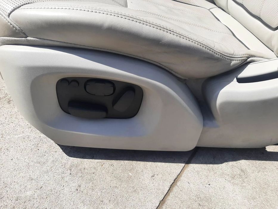 interior piele cu incalzire scaune fata banchete full electric  land rover l494 sport 2