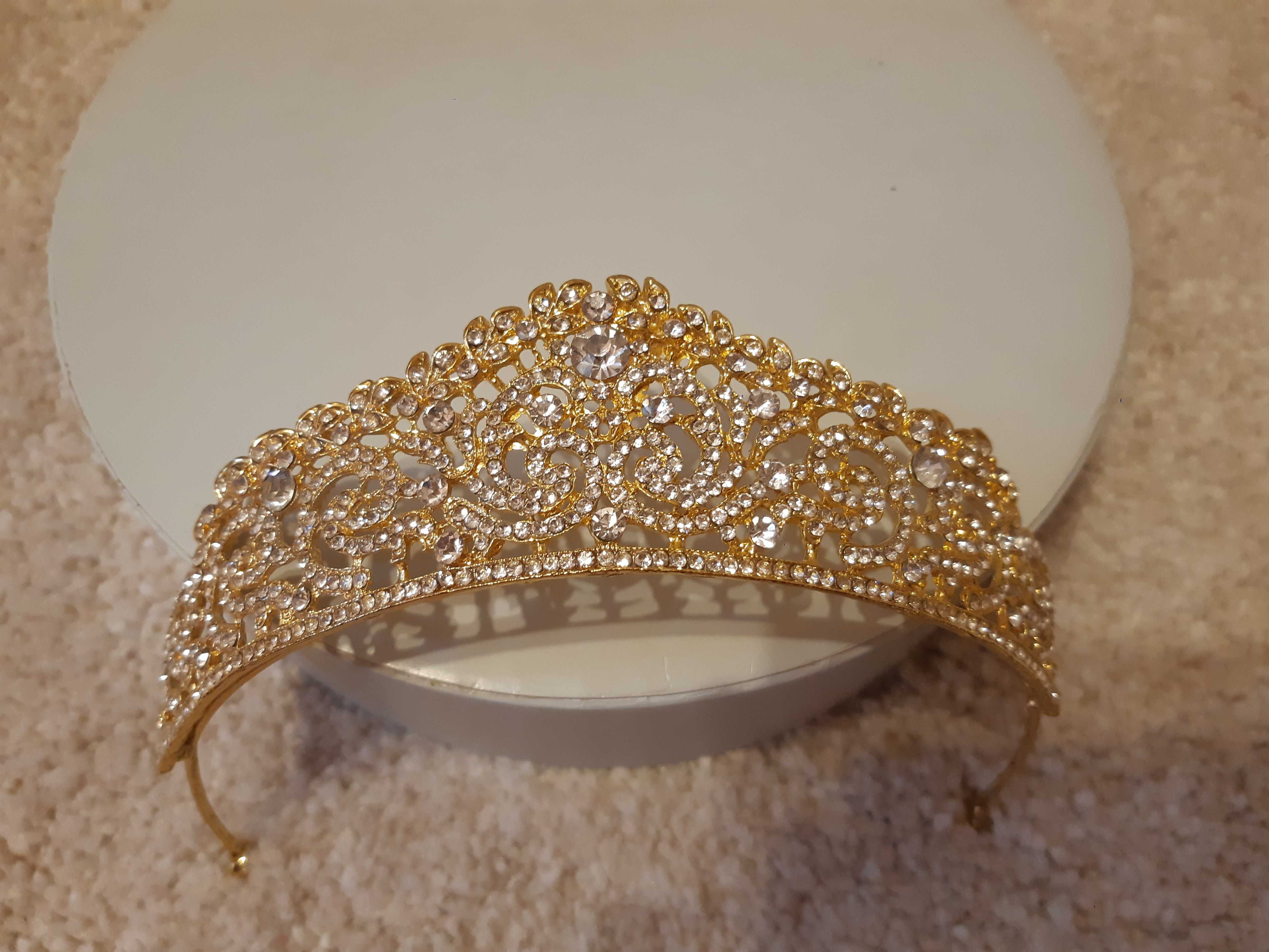 diadema superba tiara coronita printesa sau mireasa