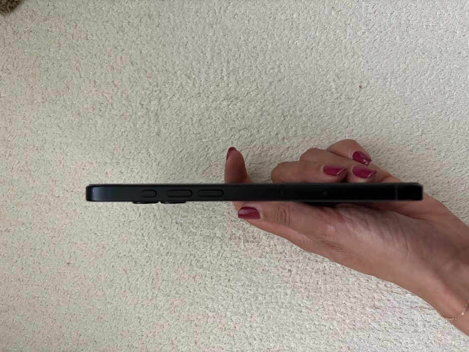 ПЕРФЕКТЕН iPhone 16 Plus 256gB