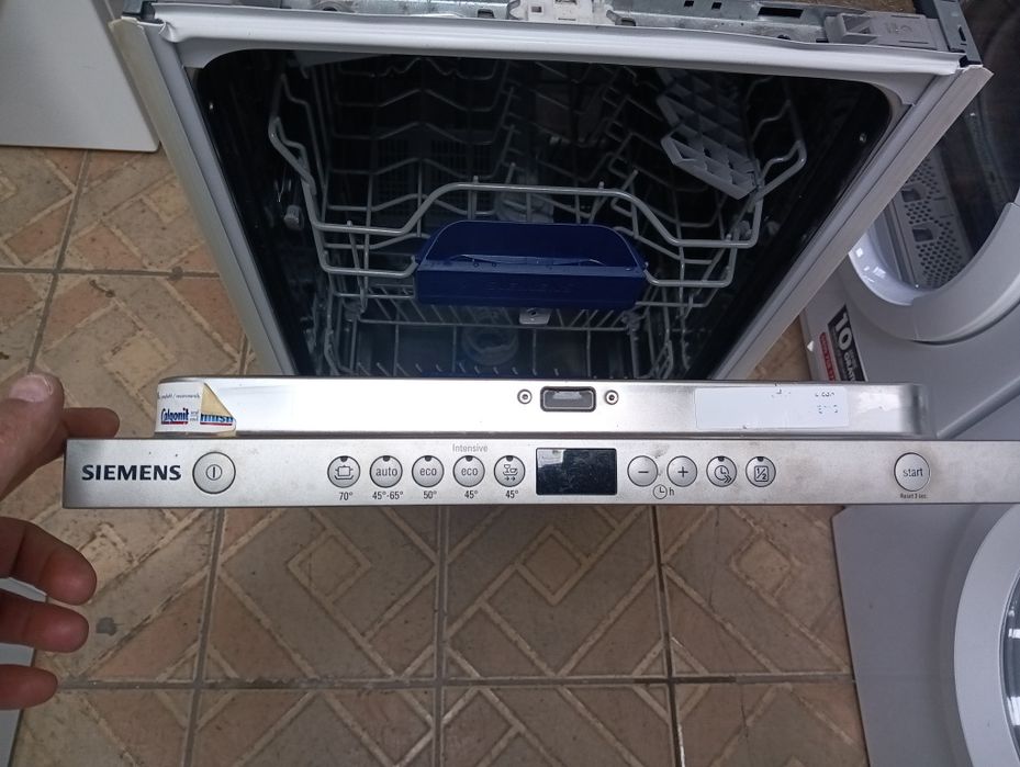 Тясна 45см съдомиялна за пълно вграждане Сименс Siemens 2 год.Гаранция