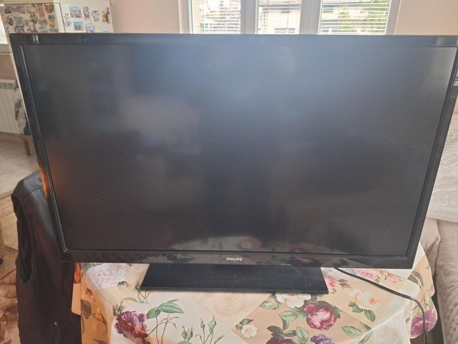 Продавам телевизор Philips