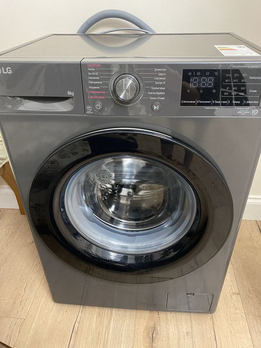 Продам стиральную машину LG 8 кг