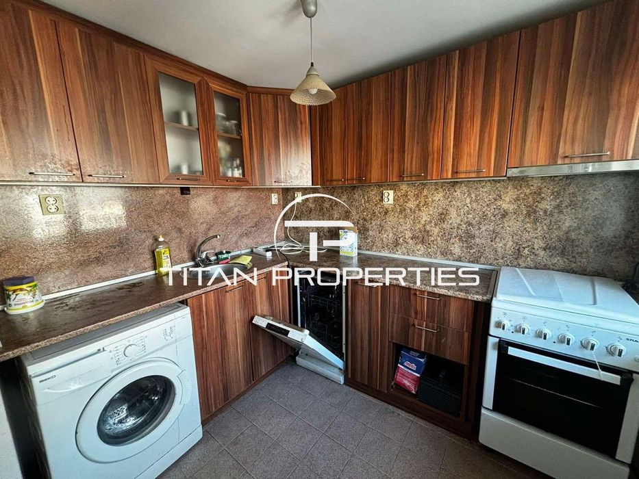 Ключ в офиса! Тристаен, под наем, ж.к Лазур