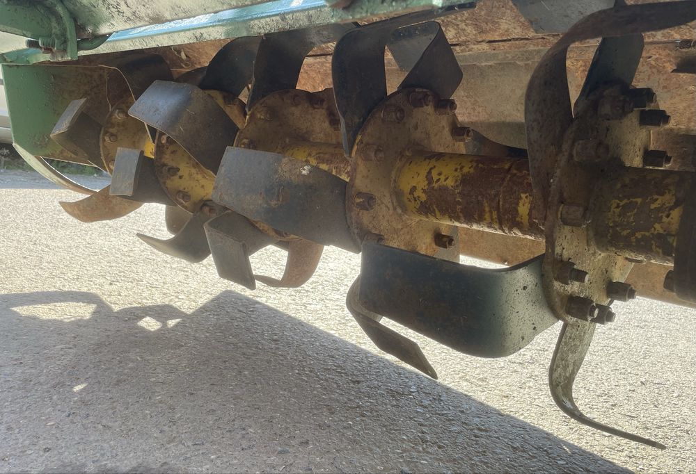 Freză de sol de Oradea romanească U445 leuț