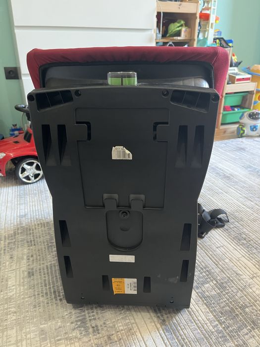 Столче за кола Bebe confort Axiss