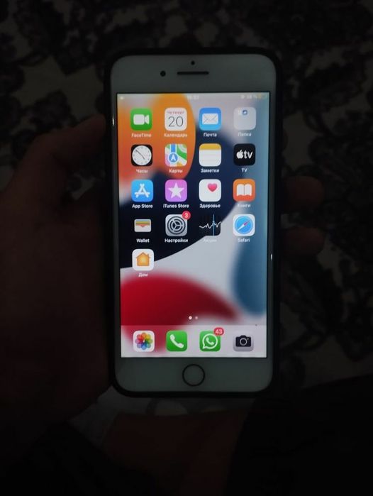 Айфон 7+  Состояние идеал обмен бар