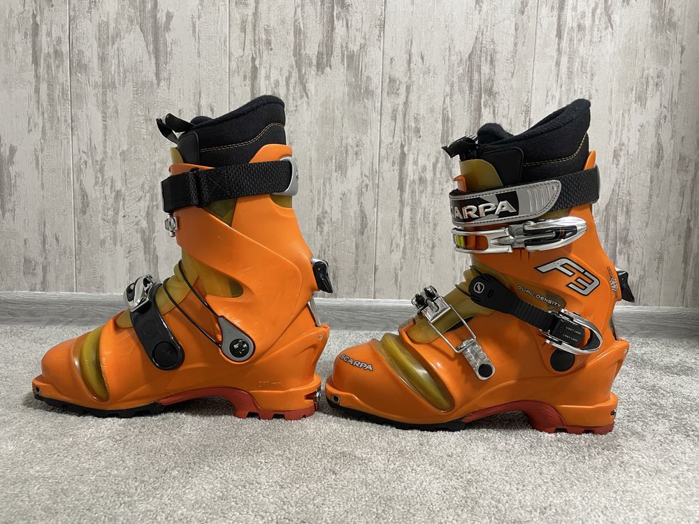Горнолыжные ботинки Scarpa F3