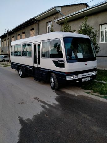 Автобус Митсубиси Роса