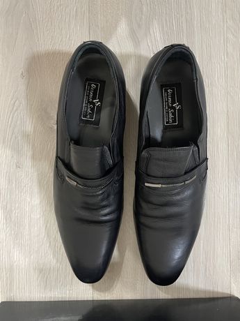 Продам мужские туфли Veron Sabin, размер 39, состояние нового!