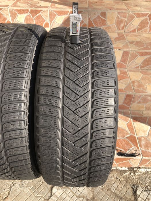 255 45 19 Pirelli de iarna