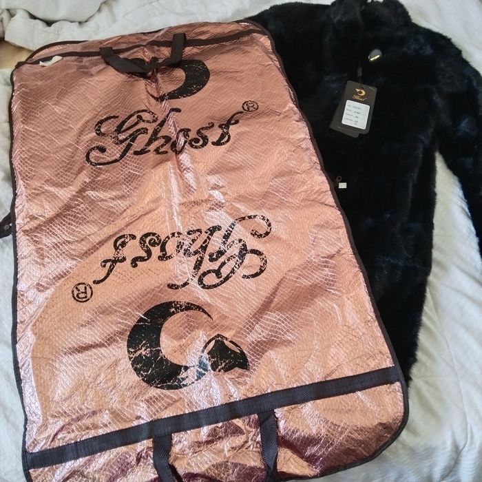 Продам шубу норковую