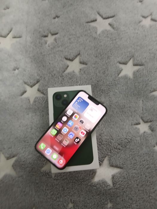 Продам iphone 13, 128