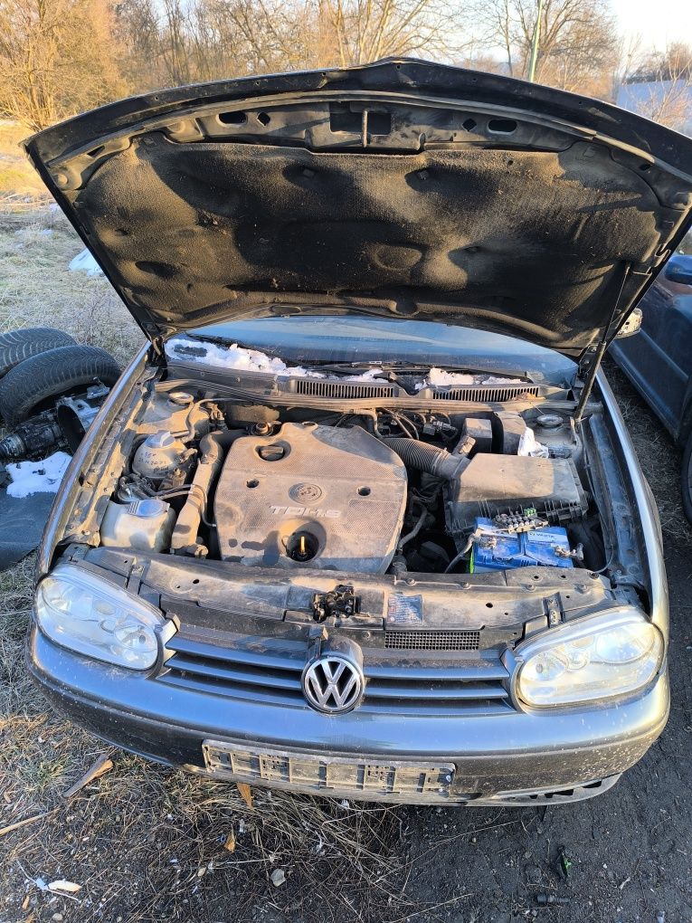 Голф 4 1.9тди 90кс на Части golf 4 1.9tdi na chasti