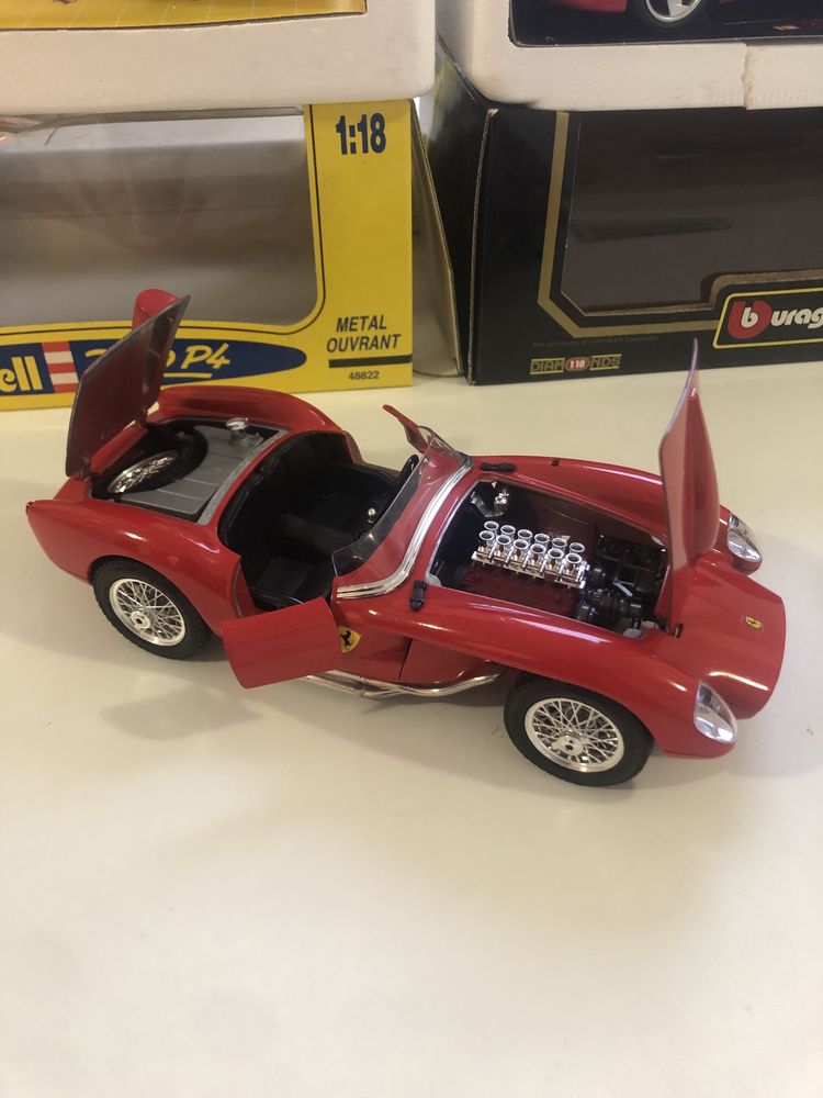 Masina/macheta Ferrari, Viper metal de colectie