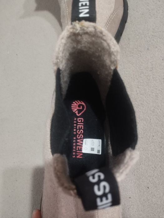 Ghete Giesswein merinos chealse