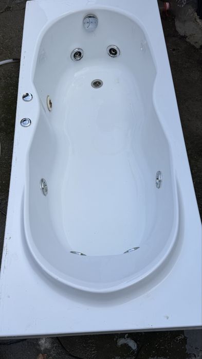 Vand cada hidromasaj