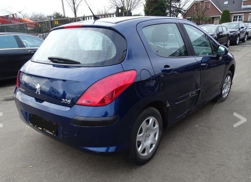 На части! Peugeot 308 1.6HDI 109 hp 2010