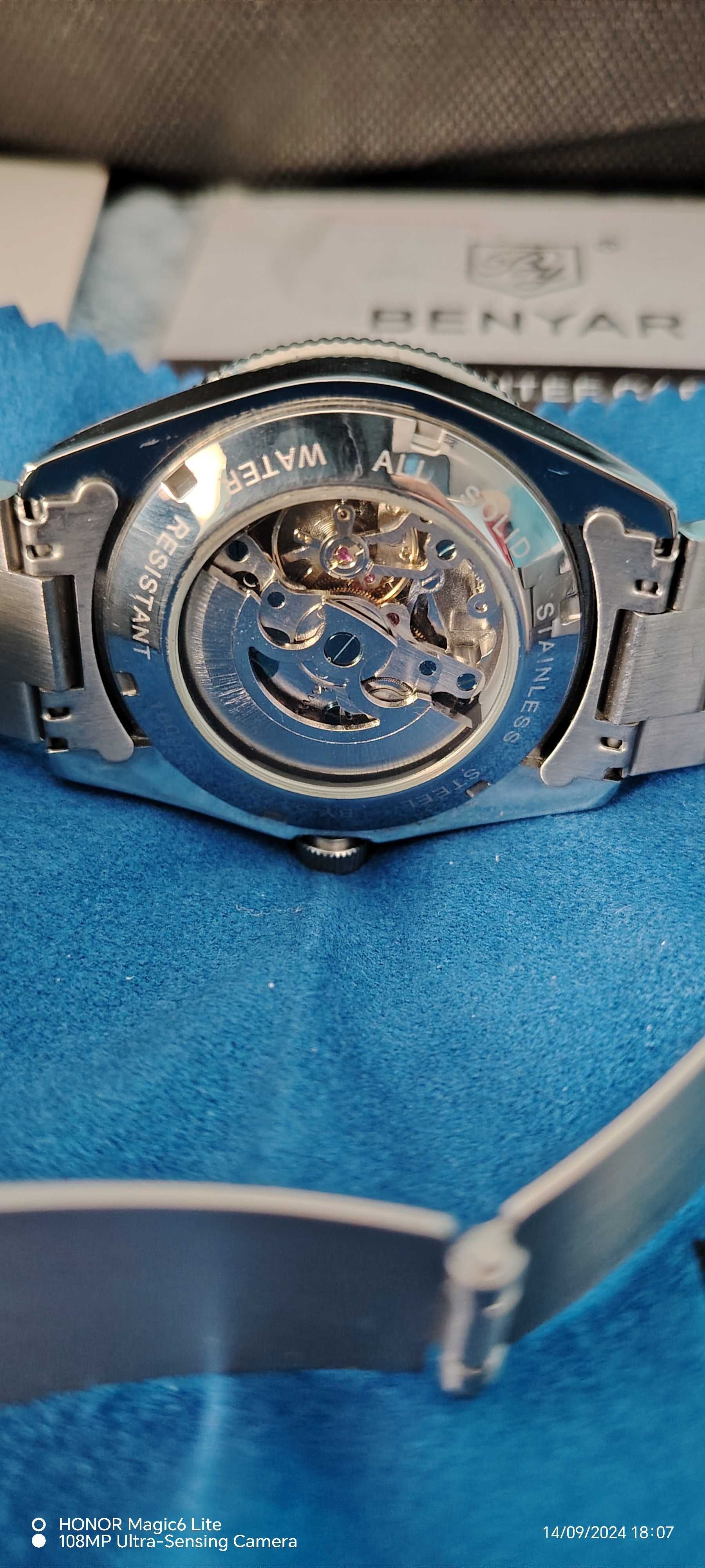 Часовник Benyar Automatic 100m