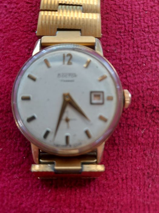 Продам советский часы