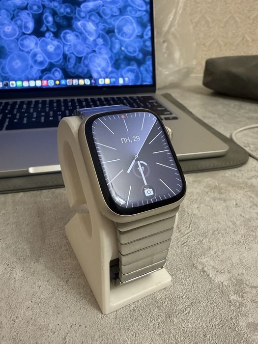 Продам apple watch series 9 45mm