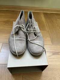 Обувки Bata 42